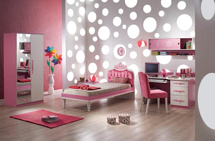 Designing and re-designing your children’s room? Sure, let’s hear it!