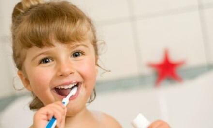 7 Tips to Keep Your Teeth Tip Top