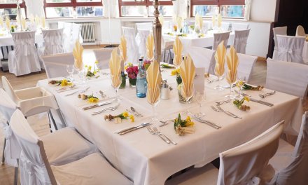 Save The Day : How To Be Your Own Wedding Superhero!