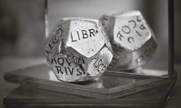 4 Ways to Divine Your Future and Bring Happiness into Your Life