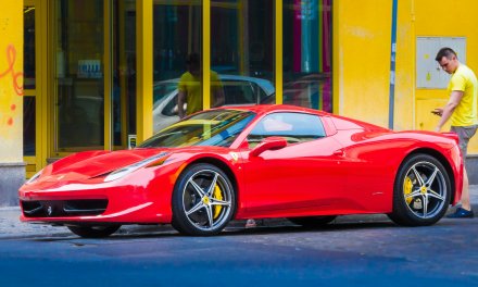 Business Owners Need to Sit Up and Take Notice of Vehicle Trackers!