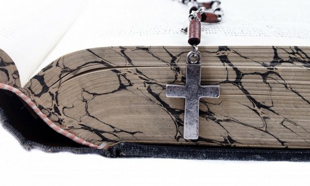 Why Cross Necklaces Are Important For You