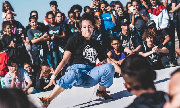 5 Ways to Get More Involved With the Youth in Your Community