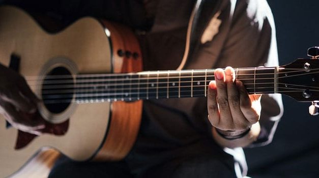 What Is The Major Difference Between Electric And Acoustic Guitars?