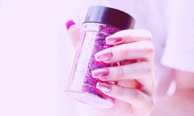 Factors To Consider Before Buying Acrylic Nail Powder
