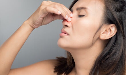 What Are the Causes and Symptoms of Chronic Sinusitis?