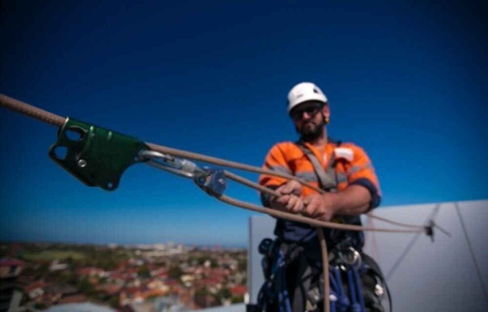 Mistakes Of Using The Roof Access Equipment